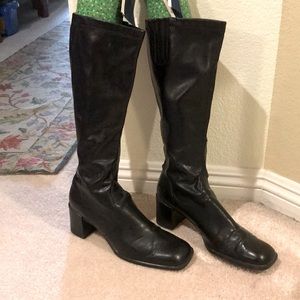 Tall shaft boots